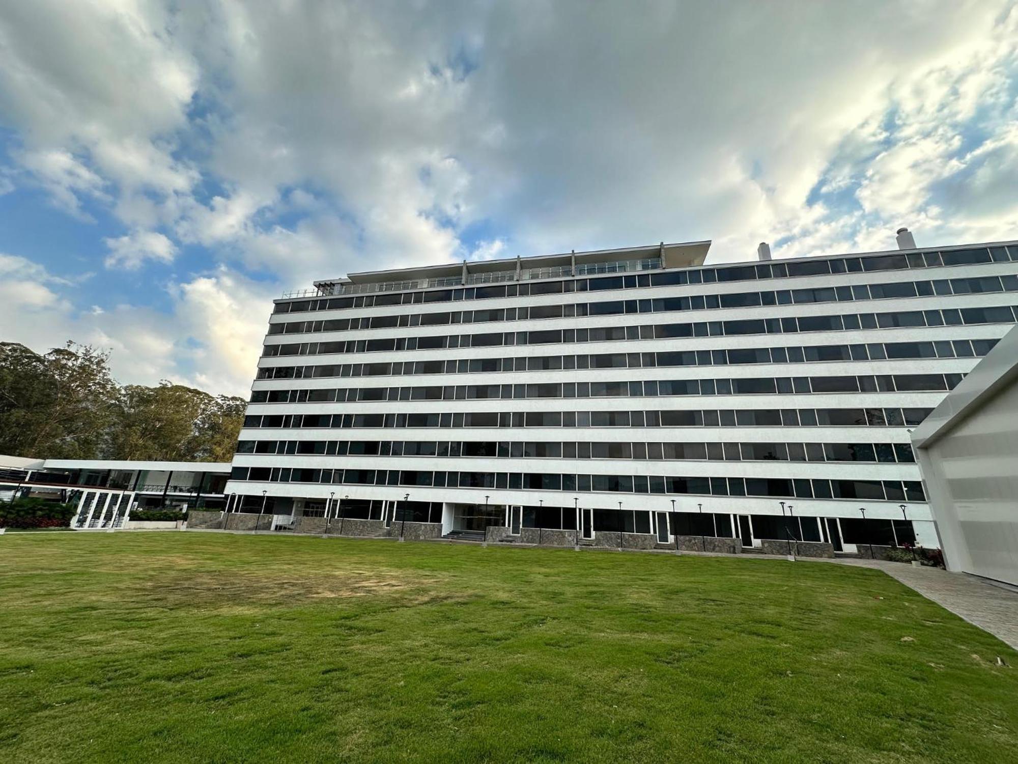 Hotel Eurobuilding Tama San Cristóbal Esterno foto