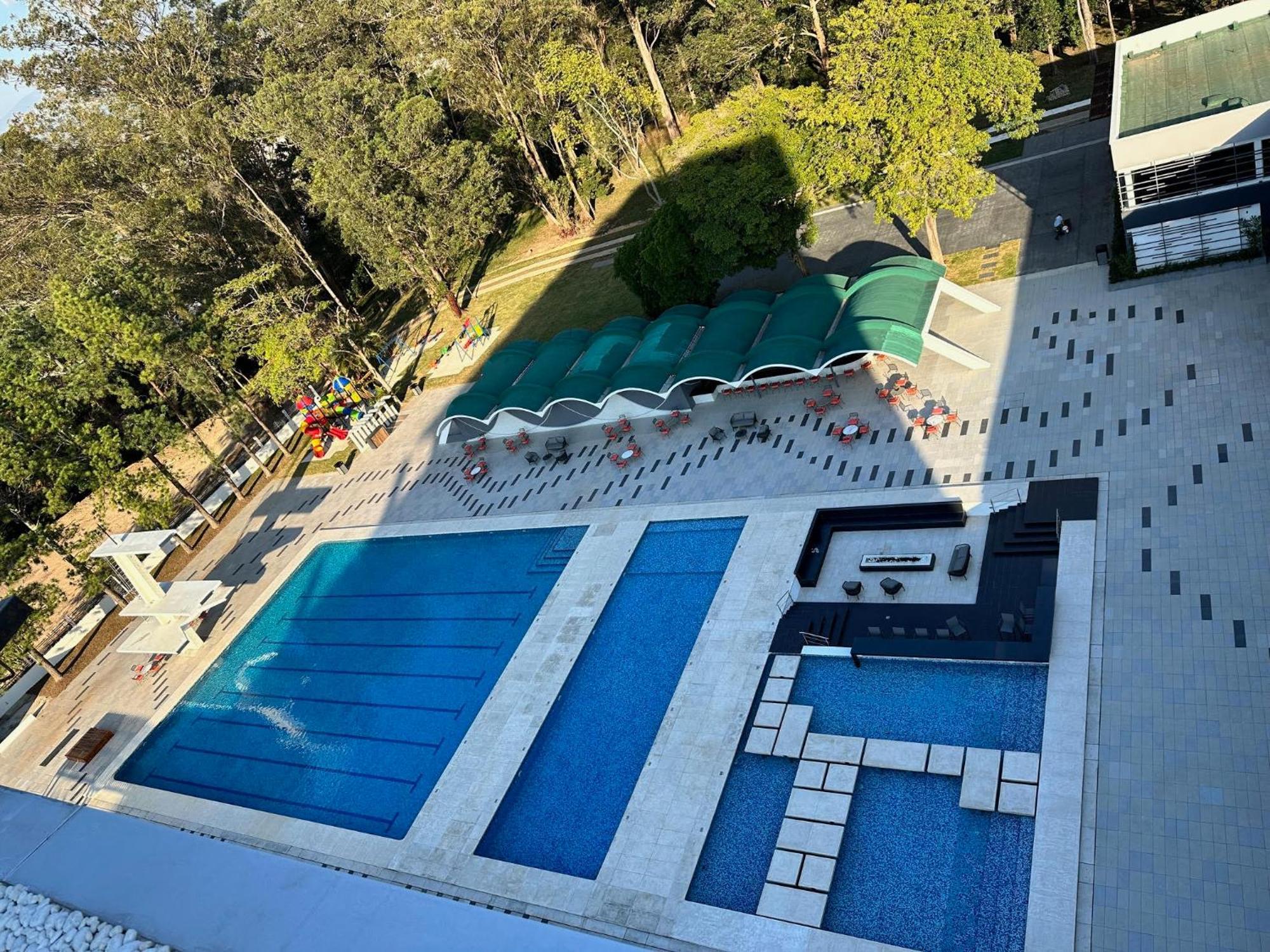 Hotel Eurobuilding Tama San Cristóbal Esterno foto